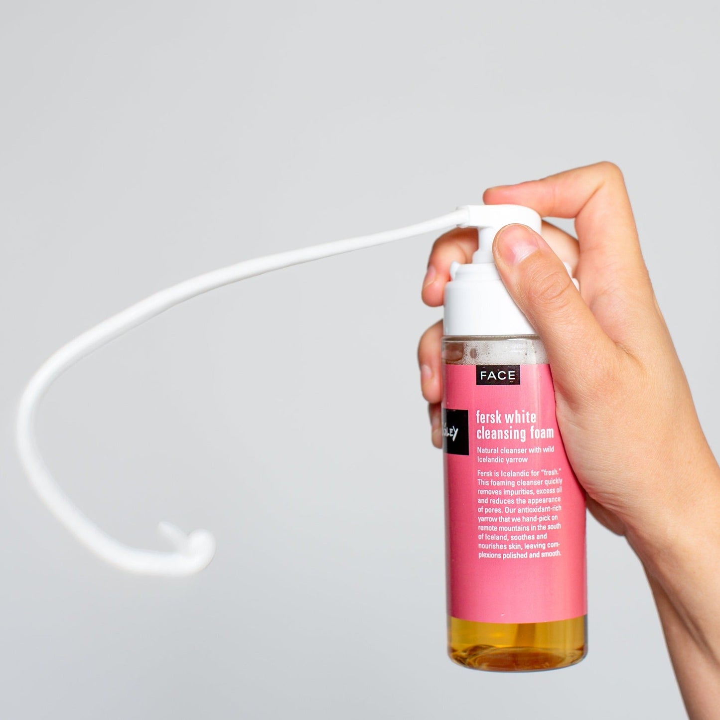 FERSK White Cleansing Foam